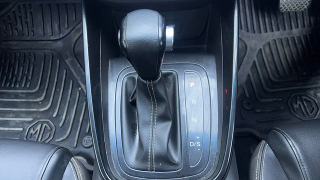 Second-hand 2020 MG Hector Sharp DCT for sale in Hyderabad-12