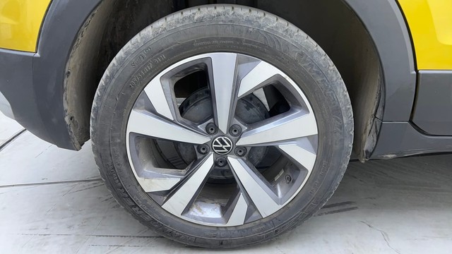 Second-hand 2022 Volkswagen Taigun 1.0 Topline for sale in Hyderabad-18