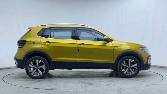 Second-hand 2022 Volkswagen Taigun 1.0 Topline for sale in Hyderabad-2