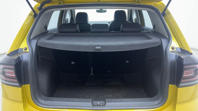 Second-hand 2022 Volkswagen Taigun 1.0 Topline for sale in Hyderabad-9