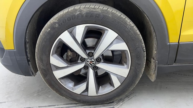 Second-hand 2022 Volkswagen Taigun 1.0 Topline for sale in Hyderabad-20