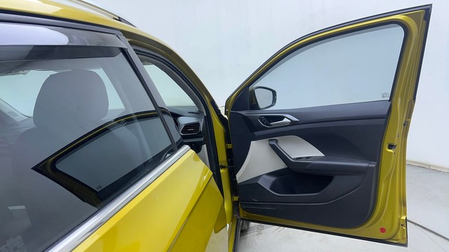 Second-hand 2022 Volkswagen Taigun 1.0 Topline for sale in Hyderabad-16