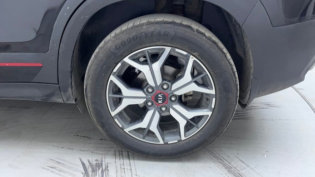 Second-hand 2021 Kia Seltos GTX Plus DCT for sale in Hyderabad-19