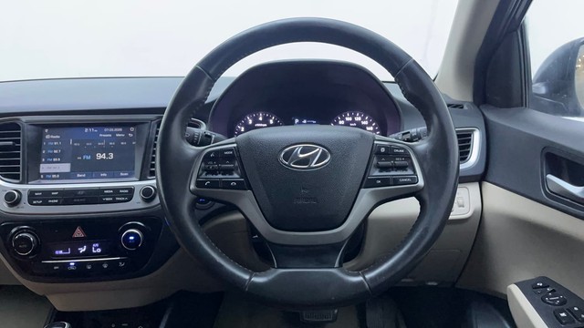 Second-hand 2019 Hyundai Verna VTVT 1.6 AT SX Plus for sale in Hyderabad-25