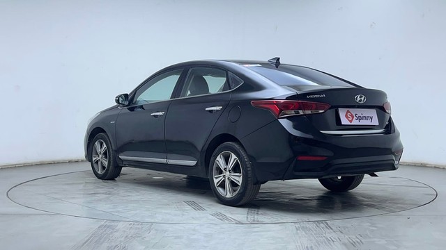 Second-hand 2019 Hyundai Verna VTVT 1.6 AT SX Plus for sale in Hyderabad-5