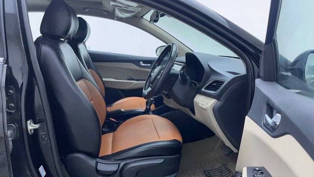 Second-hand 2019 Hyundai Verna VTVT 1.6 AT SX Plus for sale in Hyderabad-15