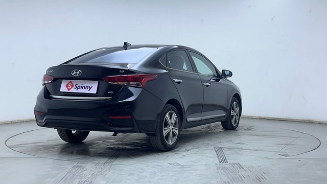 Second-hand 2019 Hyundai Verna VTVT 1.6 AT SX Plus for sale in Hyderabad-3