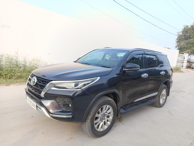 Toyota Fortuner 4X4 Diesel Second-hand 2023 Toyota Fortuner 4X4 Diesel for sale in Hyderabad-5
