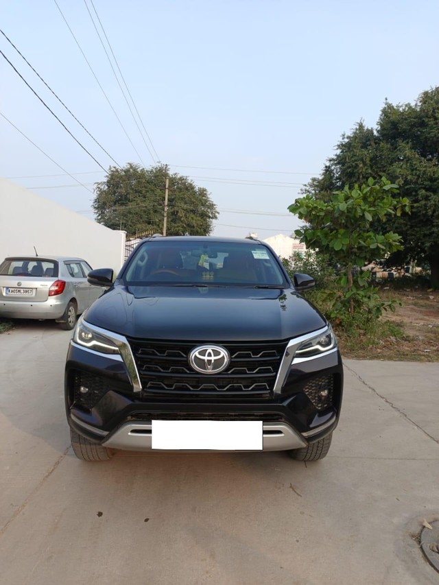 Toyota Fortuner 4X4 Diesel Second-hand 2023 Toyota Fortuner 4X4 Diesel for sale in Hyderabad-0