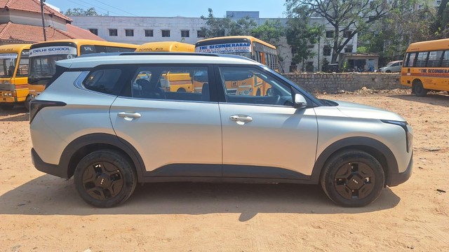 Second-hand 2025 Kia Carens Clavis EV HTK Plus for sale in Hyderabad-1