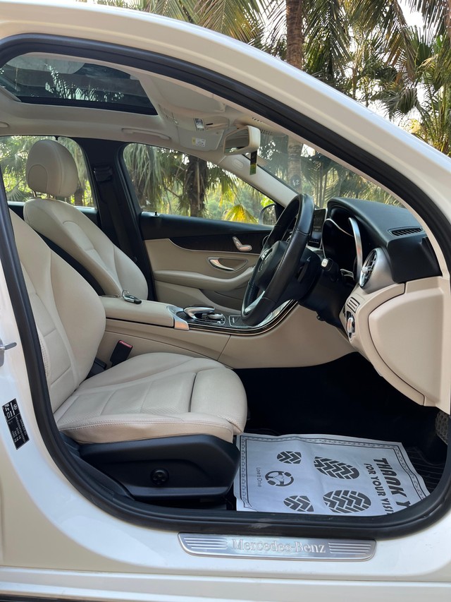 Second-hand 2018 Mercedes-Benz C-Class Progressive C 200 for sale in Mumbai-39