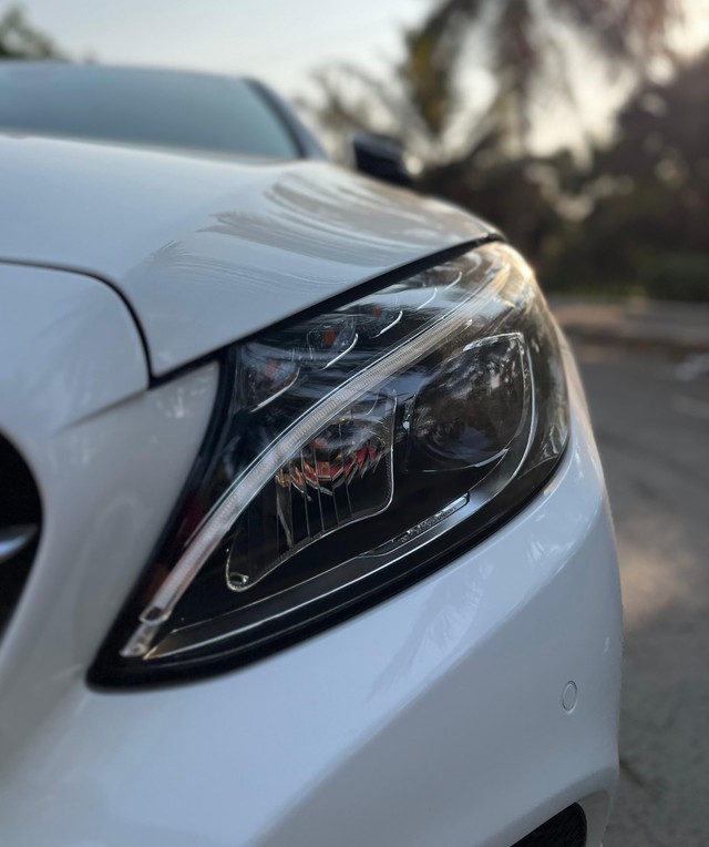 Second-hand 2018 Mercedes-Benz C-Class Progressive C 200 for sale in Mumbai-9