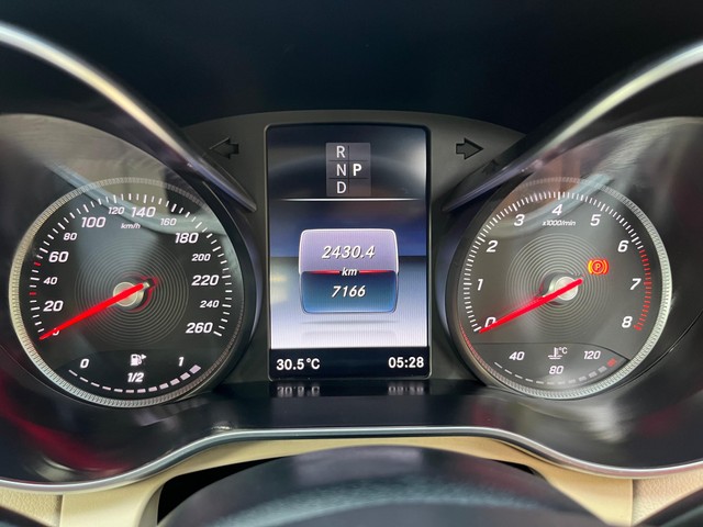 Second-hand 2018 Mercedes-Benz C-Class Progressive C 200 for sale in Mumbai-44