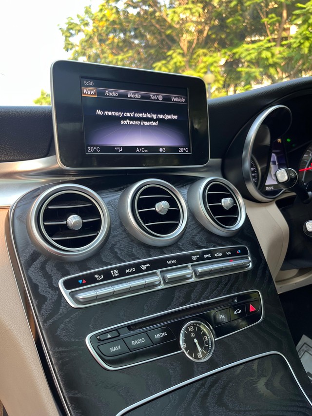 Second-hand 2018 Mercedes-Benz C-Class Progressive C 200 for sale in Mumbai-30