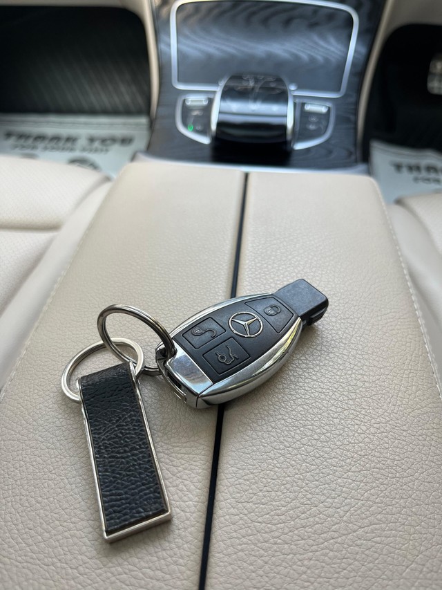 Second-hand 2018 Mercedes-Benz C-Class Progressive C 200 for sale in Mumbai-43