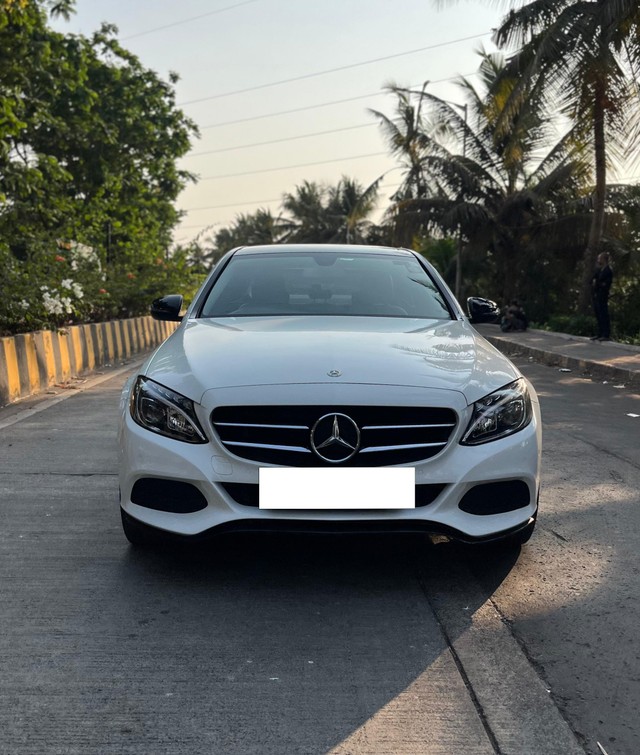 Second-hand 2018 Mercedes-Benz C-Class Progressive C 200 for sale in Mumbai-21