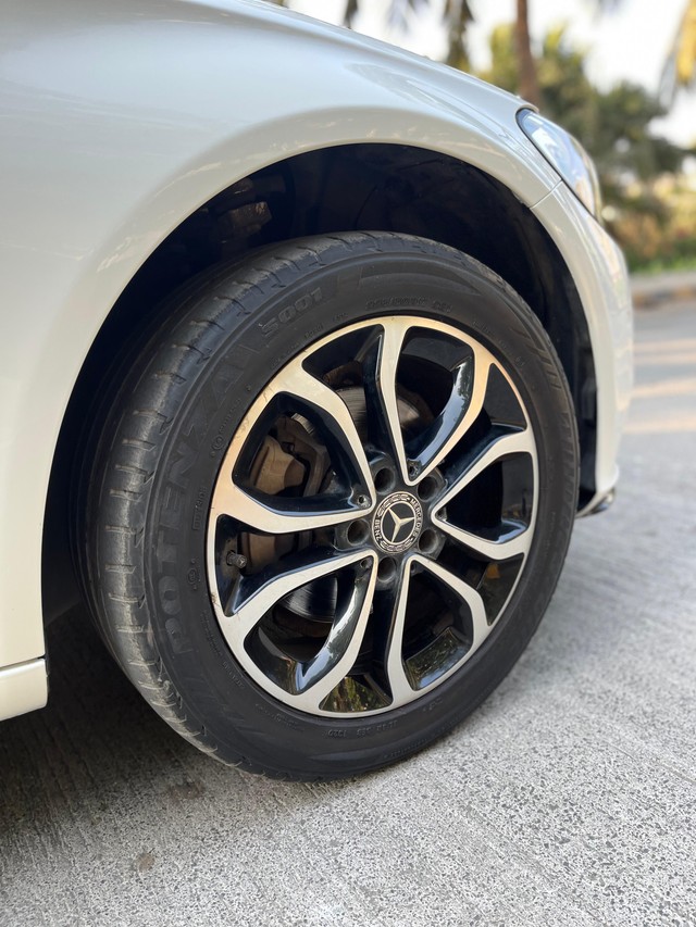 Second-hand 2018 Mercedes-Benz C-Class Progressive C 200 for sale in Mumbai-7