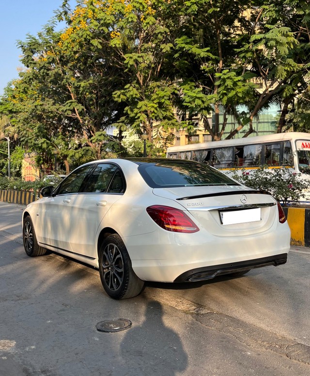 Second-hand 2018 Mercedes-Benz C-Class Progressive C 200 for sale in Mumbai-29