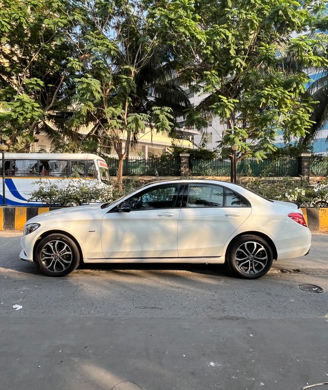 Second-hand 2018 Mercedes-Benz C-Class Progressive C 200 for sale in Mumbai-3