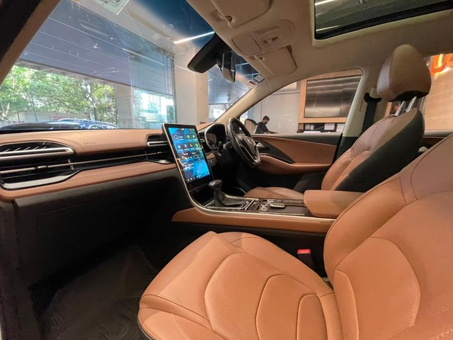 Second-hand 2023 MG Hector Plus 1.5 Turbo Sharp Pro CVT BSVI for sale in Mumbai-22