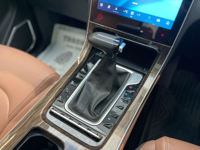 Second-hand 2023 MG Hector Plus 1.5 Turbo Sharp Pro CVT BSVI for sale in Mumbai-5