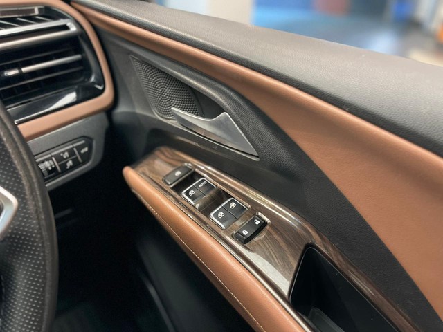 Second-hand 2023 MG Hector Plus 1.5 Turbo Sharp Pro CVT BSVI for sale in Mumbai-19