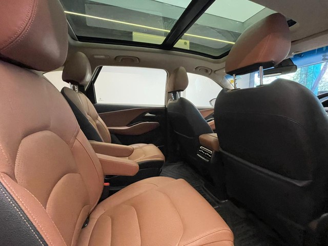 Second-hand 2023 MG Hector Plus 1.5 Turbo Sharp Pro CVT BSVI for sale in Mumbai-40