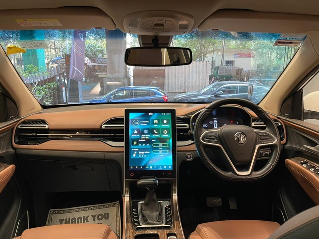 Second-hand 2023 MG Hector Plus 1.5 Turbo Sharp Pro CVT BSVI for sale in Mumbai-41