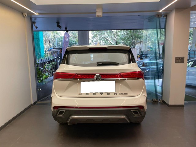 Second-hand 2023 MG Hector Plus 1.5 Turbo Sharp Pro CVT BSVI for sale in Mumbai-7