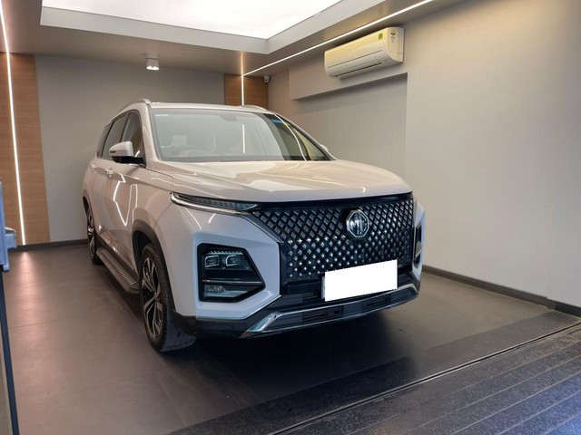 Second-hand 2023 MG Hector Plus 1.5 Turbo Sharp Pro CVT BSVI for sale in Mumbai-18