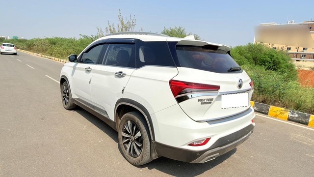 MG Hector Sharp Diesel MT Second-hand 2020 MG Hector Sharp Diesel MT for sale in Hyderabad-11