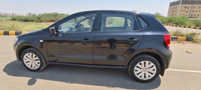 Volkswagen Polo IPL II 1.2 Diesel Highline Second-hand 2014 Volkswagen Polo IPL II 1.2 Diesel Highline for sale in Hyderabad-3