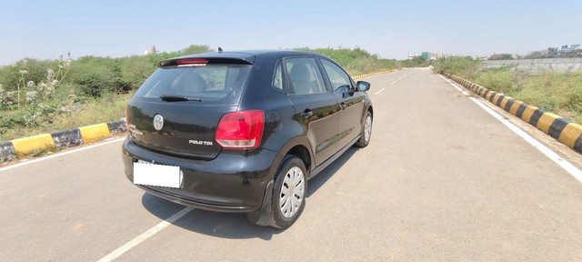Volkswagen Polo IPL II 1.2 Diesel Highline Second-hand 2014 Volkswagen Polo IPL II 1.2 Diesel Highline for sale in Hyderabad-6