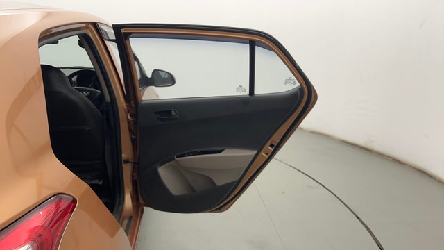 Second-hand 2014 Hyundai Grand i10 1.2 Kappa Magna BSIV for sale in Kolkata-26
