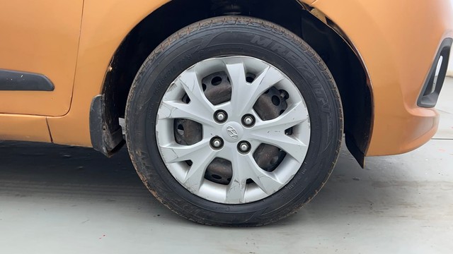 Second-hand 2014 Hyundai Grand i10 1.2 Kappa Magna BSIV for sale in Kolkata-17