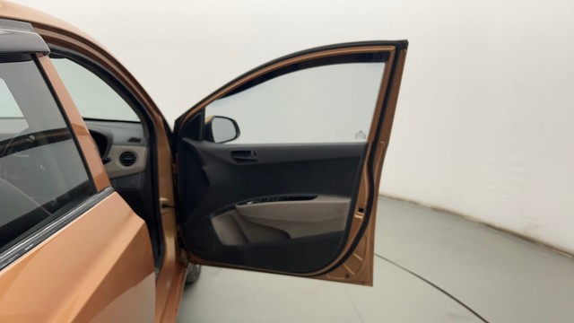 Second-hand 2014 Hyundai Grand i10 1.2 Kappa Magna BSIV for sale in Kolkata-16