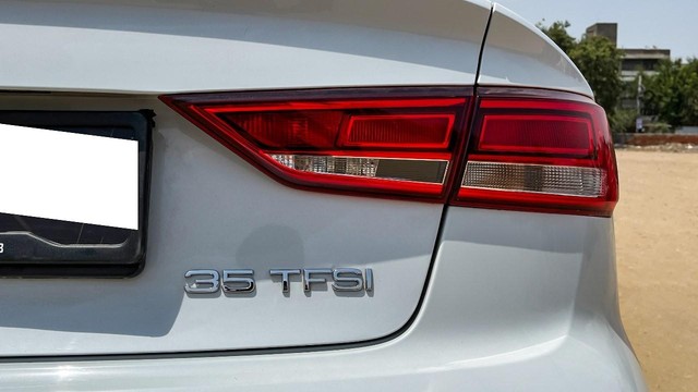 Second-hand 2019 Audi A3 35 TFSI Premium for sale in New Delhi-27