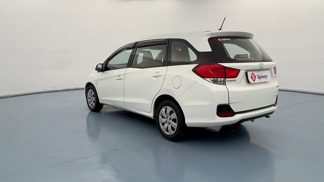 Second-hand 2015 Ford Figo Petrol ZXI for sale in Lucknow-5