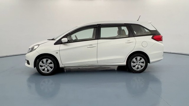 Second-hand 2015 Ford Figo Petrol ZXI for sale in Lucknow-6