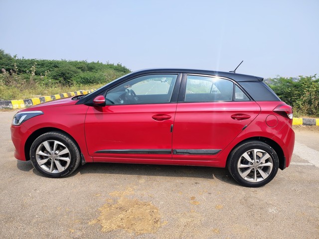 Second-hand 2017 Hyundai i20 Asta 1.4 CRDi for sale in Hyderabad-4