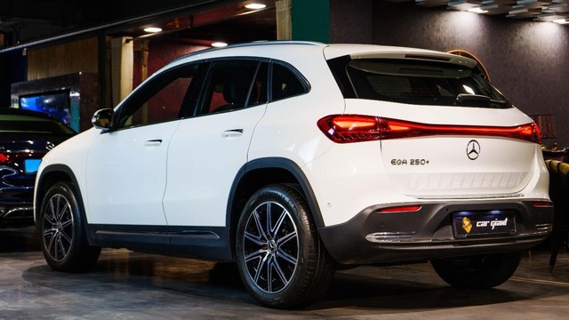 Second-hand 2024 Mercedes-Benz EQA 250 Plus for sale in New Delhi-9