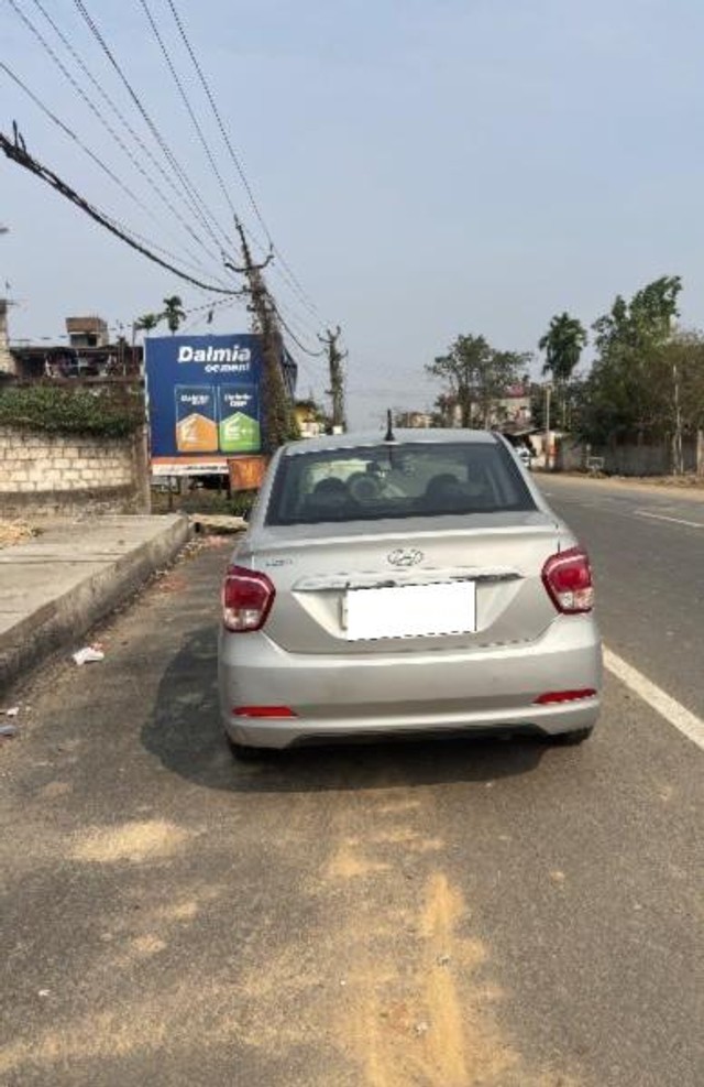 Second-hand 2014 Hyundai Xcent 1.2 Kappa SX for sale in Golaghat-2