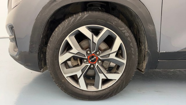 Second-hand 2021 Kia Seltos X-Line DCT for sale in Lucknow-20