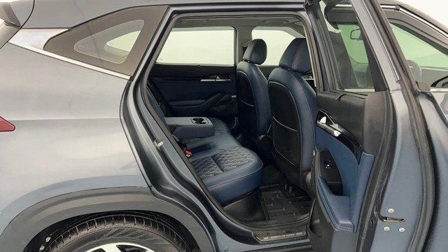 Second-hand 2021 Kia Seltos X-Line DCT for sale in Lucknow-23