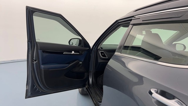 Second-hand 2021 Kia Seltos X-Line DCT for sale in Lucknow-29