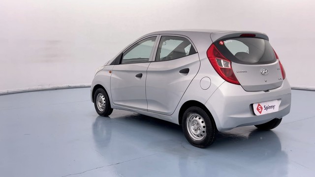 Second-hand 2016 Hyundai EON Era for sale in Lucknow-5