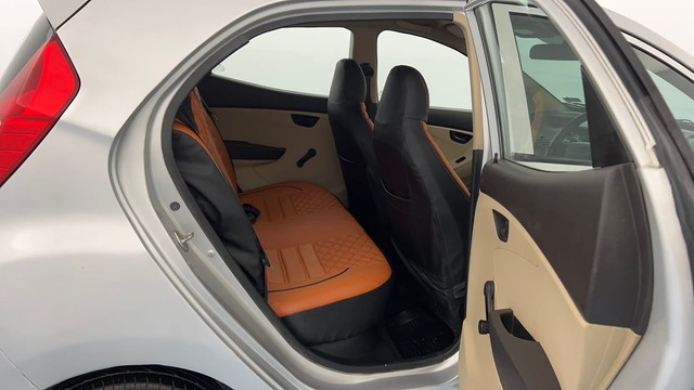 Second-hand 2016 Hyundai EON Era for sale in Lucknow-25