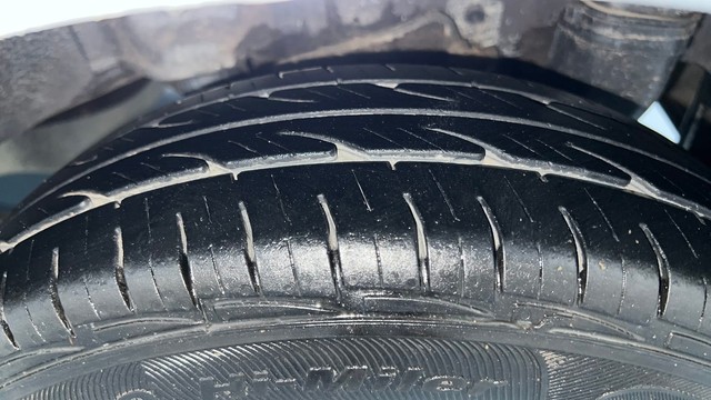 Second-hand 2016 Hyundai EON Era for sale in Lucknow-26