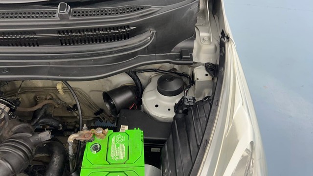 Second-hand 2016 Hyundai EON Era for sale in Lucknow-28