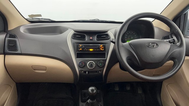 Second-hand 2016 Hyundai EON Era for sale in Lucknow-11